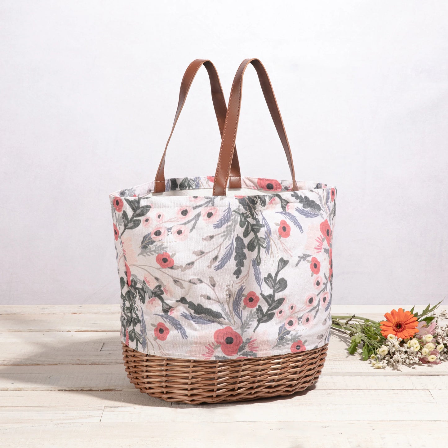 Promenade Picnic Basket image 6