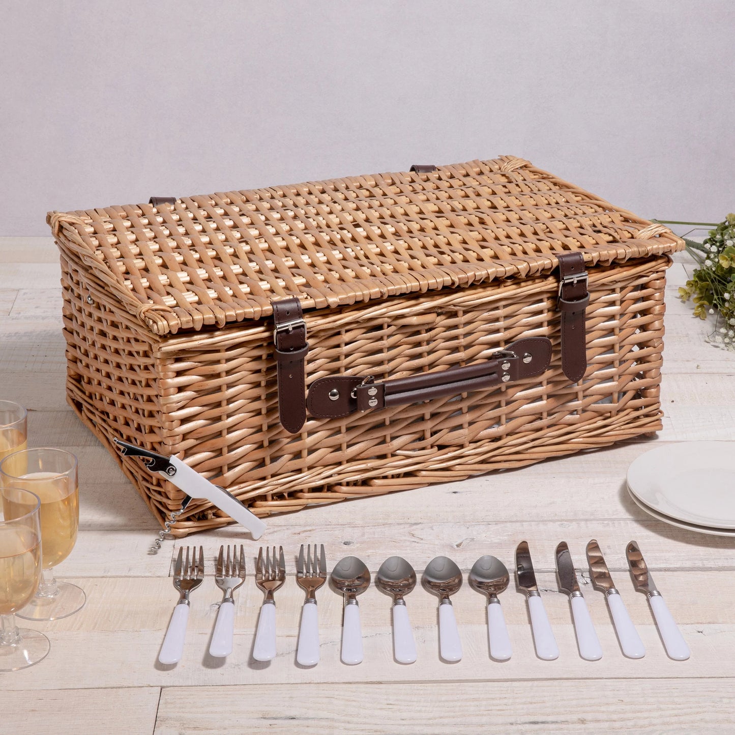Belmont Picnic Basket image 2