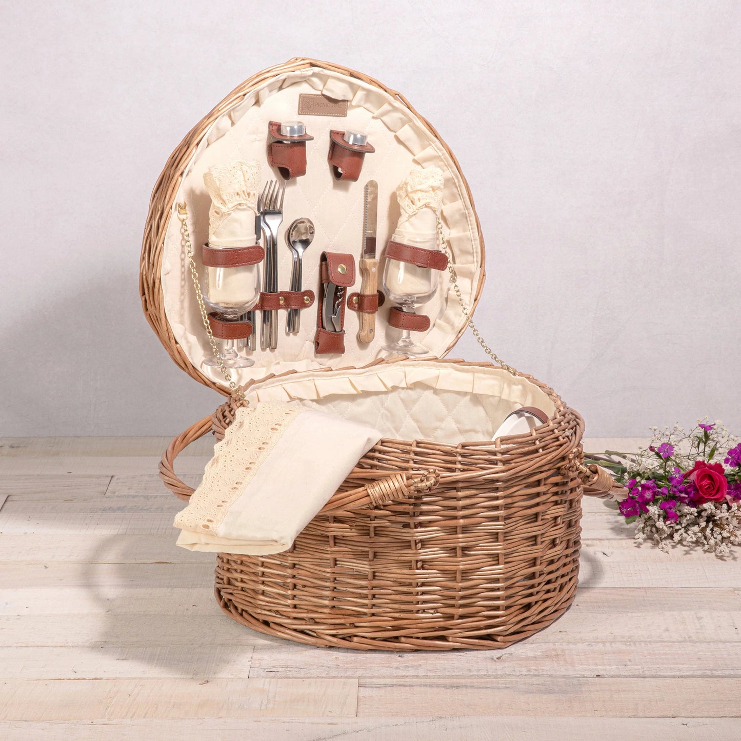 Heart Picnic Basket image 1