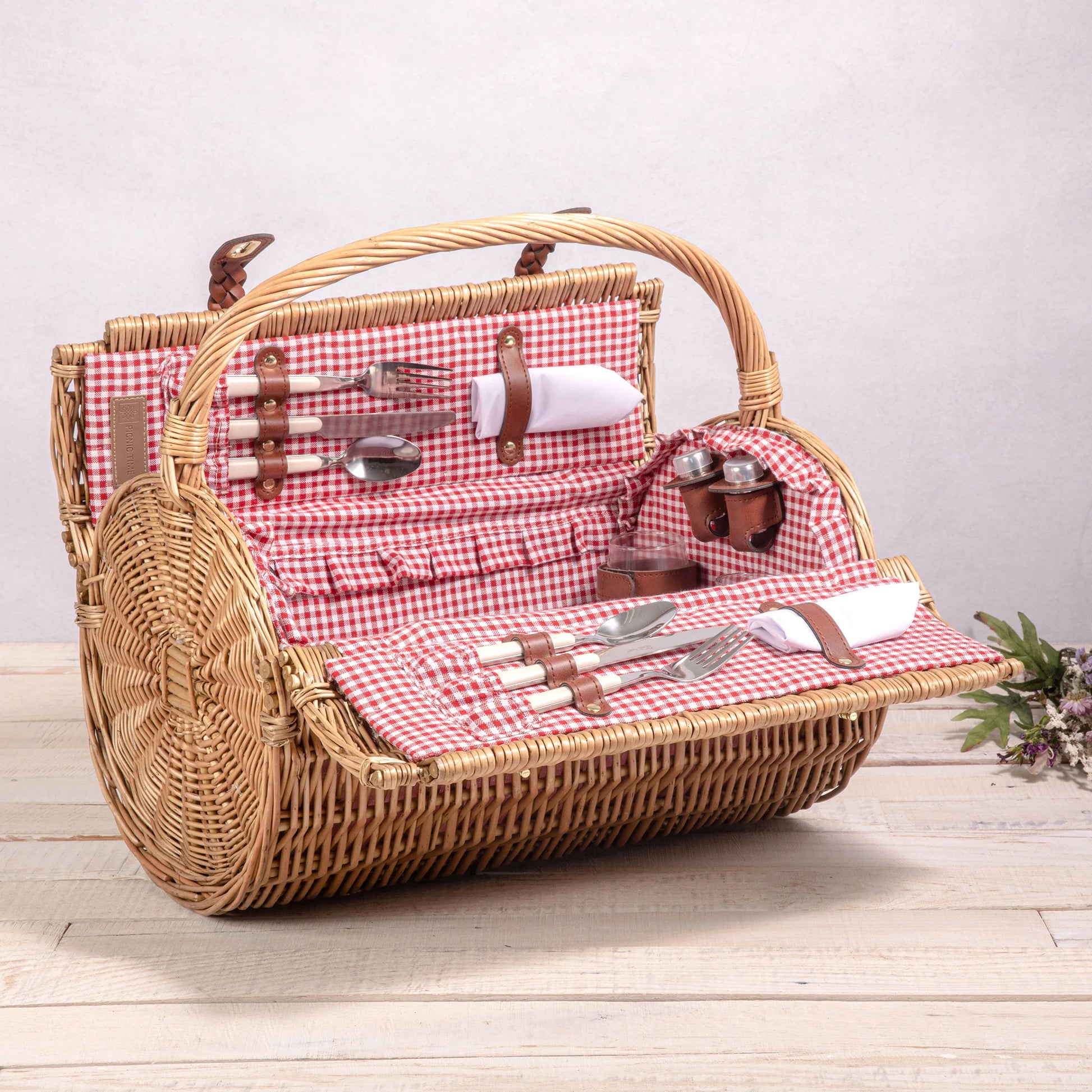 Barrel Picnic Basket image 1