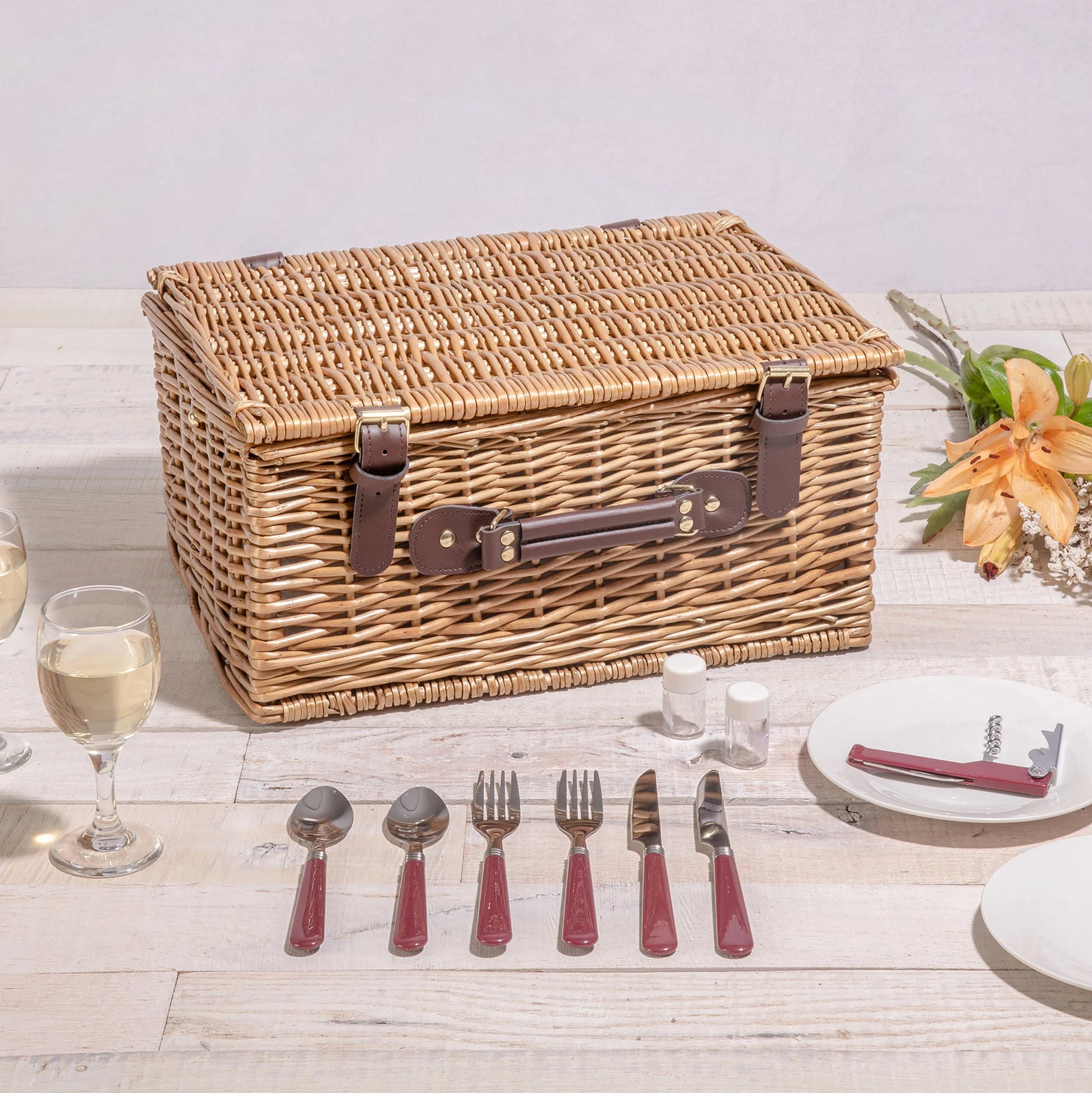 Bristol Picnic Basket image 2