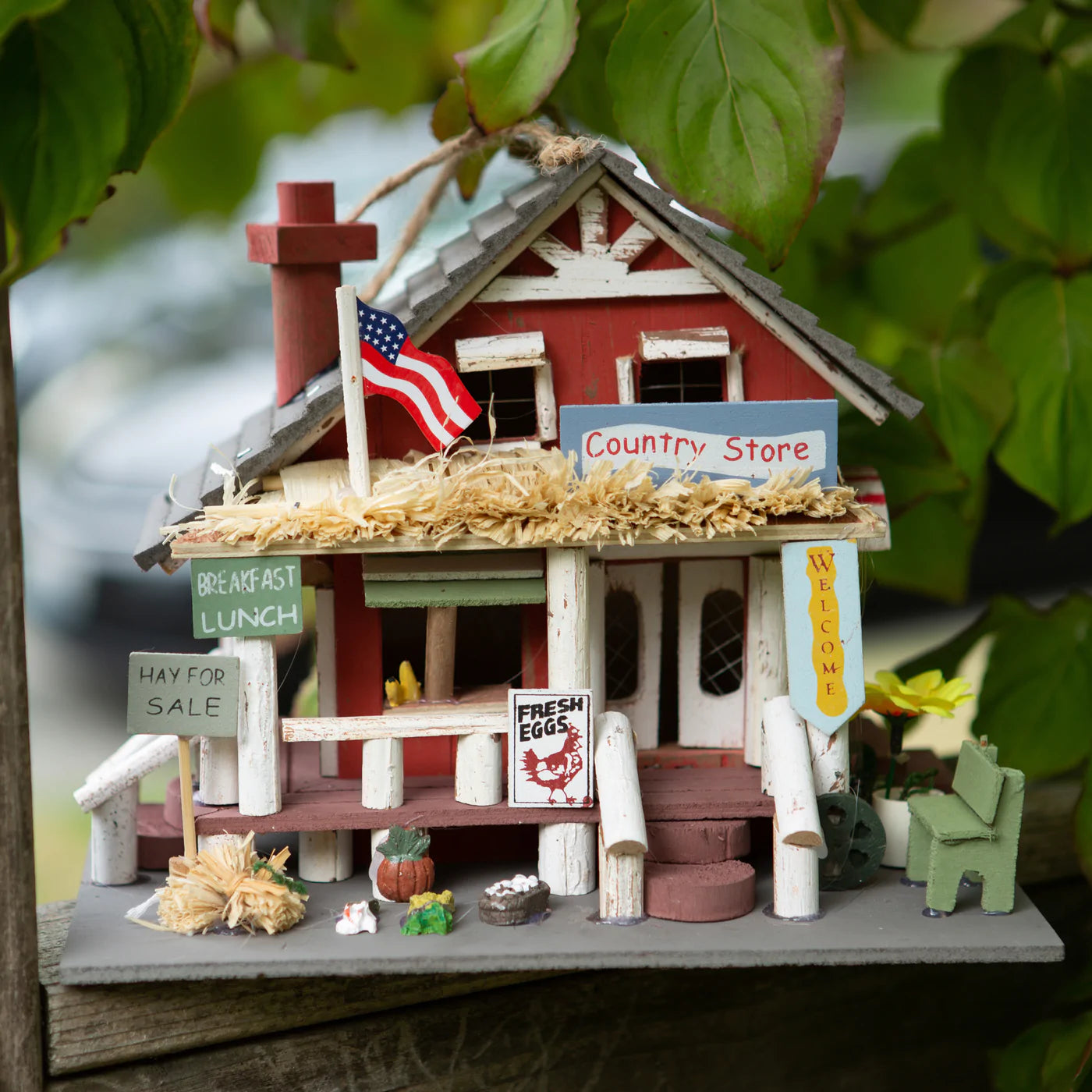 Country Store Birdhouse image 4