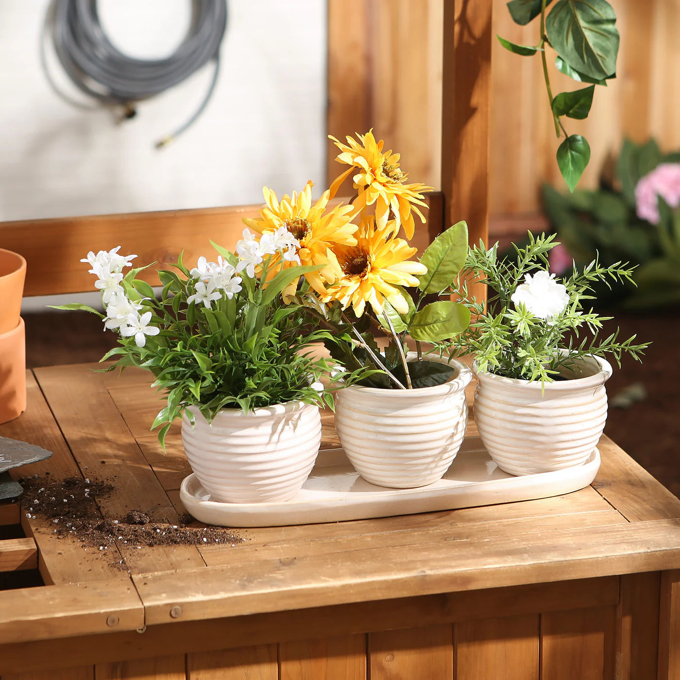 CREAM ROUND CERAMIC SMALL PLANTER SET OF 3