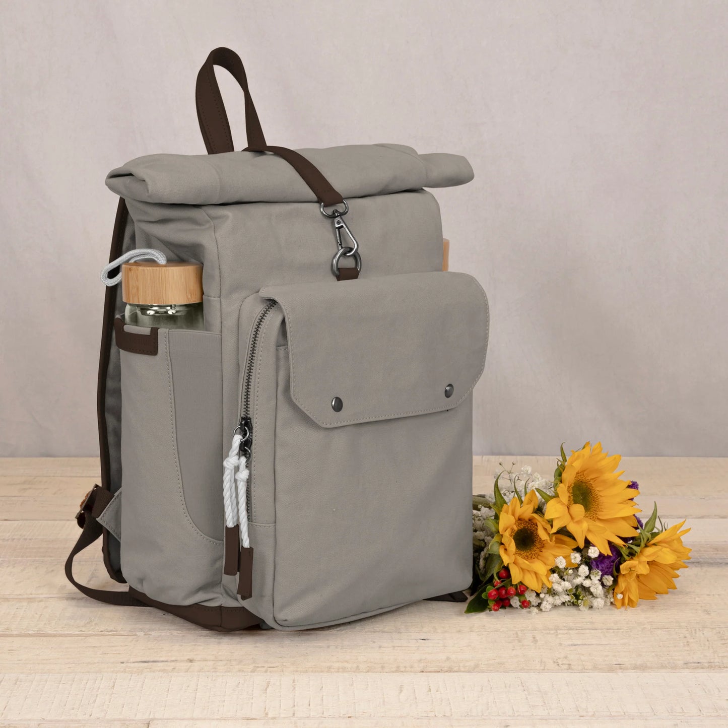 Carmel Roll Top Picnic Backpack Cooler image 1