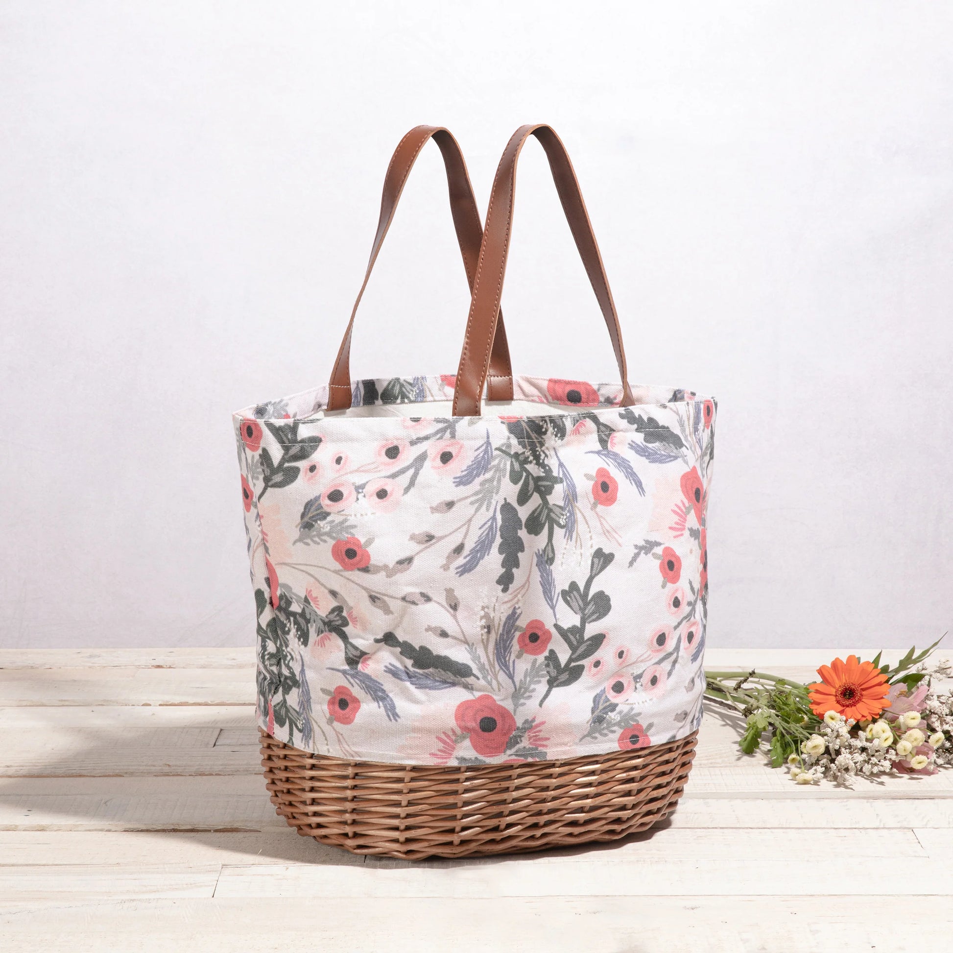 Promenade Picnic Basket image 6
