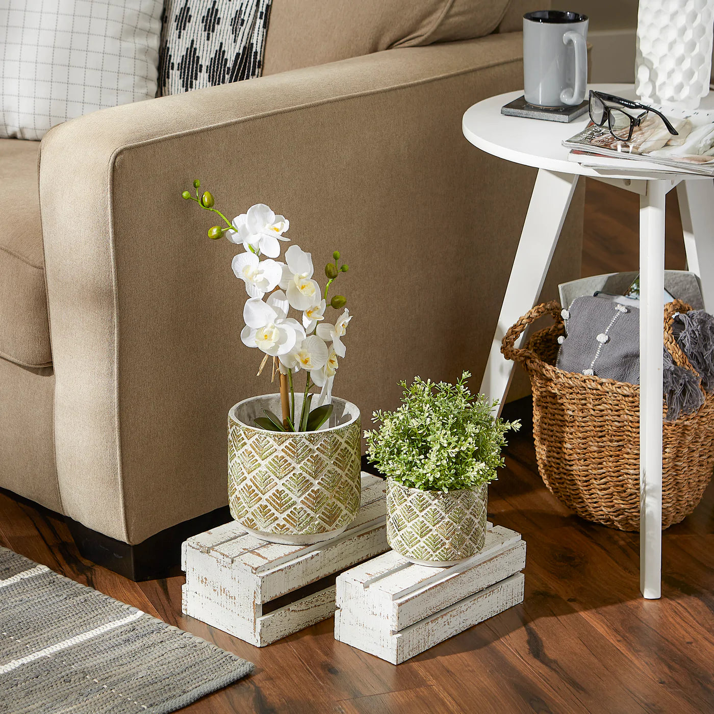 Abstract Gold and White Cement Flower Pot Set/2 image 4
