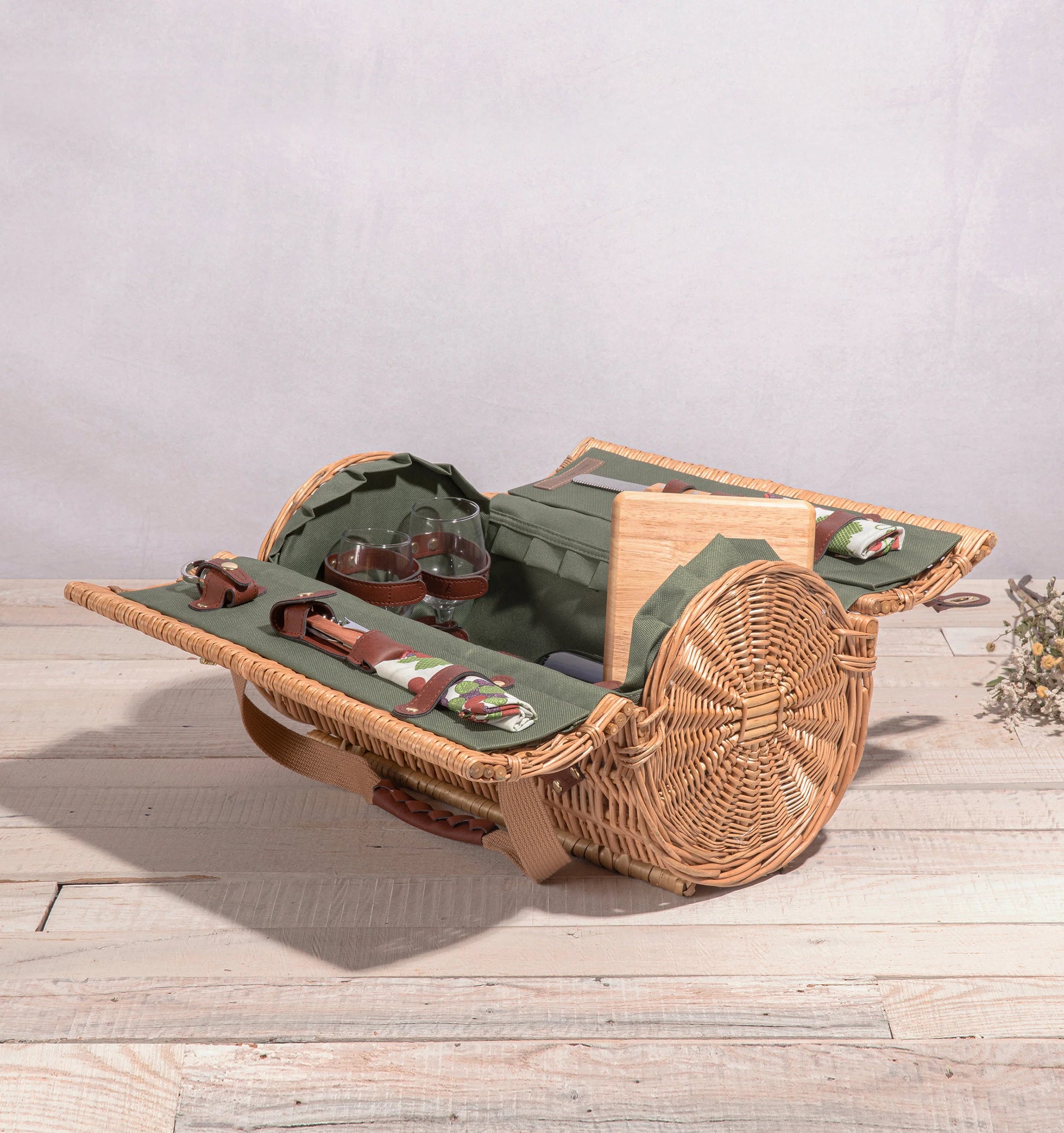 Verona Wine & Cheese Picnic Basket image 0