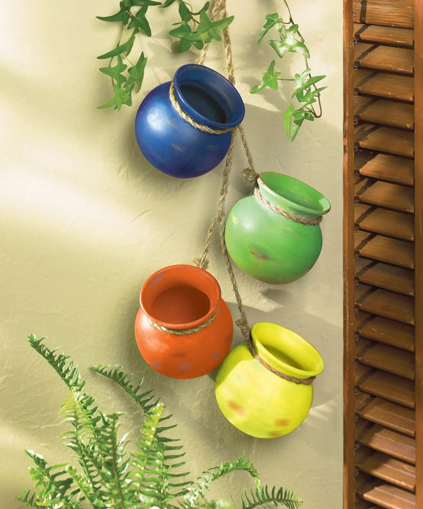 Fiesta Dangling Pots image 2