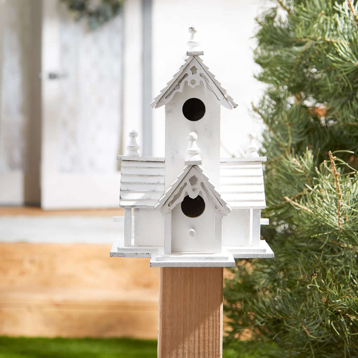 Victorian Birdhouse image 2