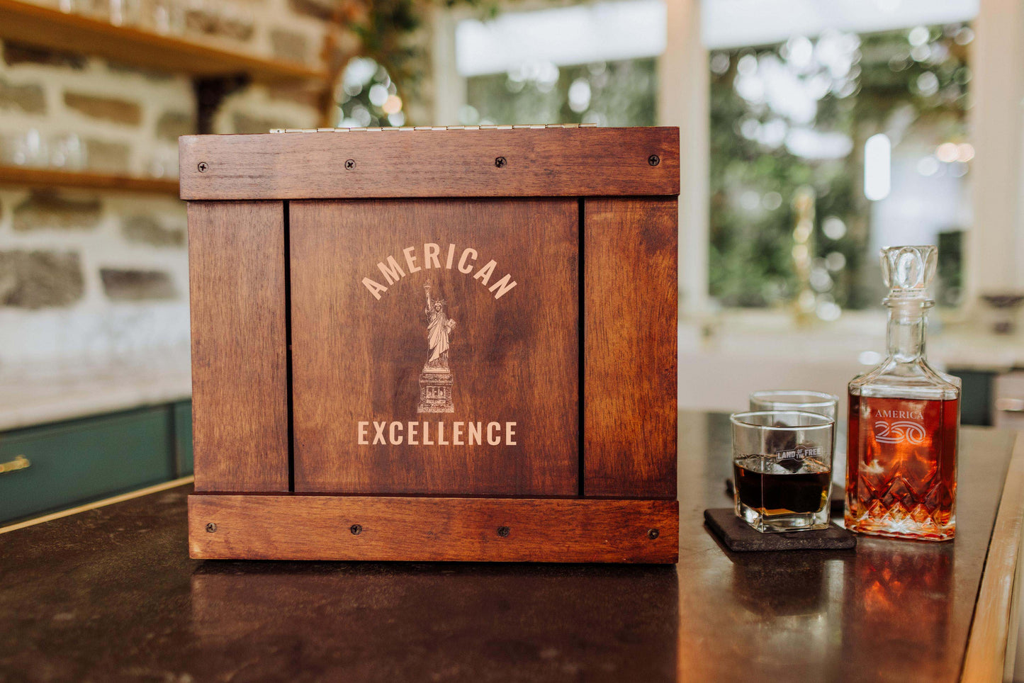 America250 American Excellence - Whiskey Box Gift Set with Decanter