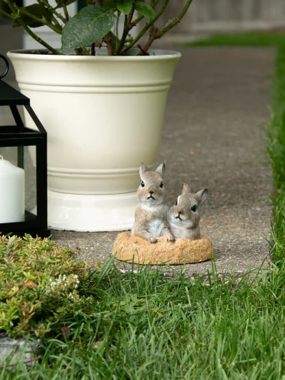 Peek-A-Boo Garden Bunnies Decor - Image 5